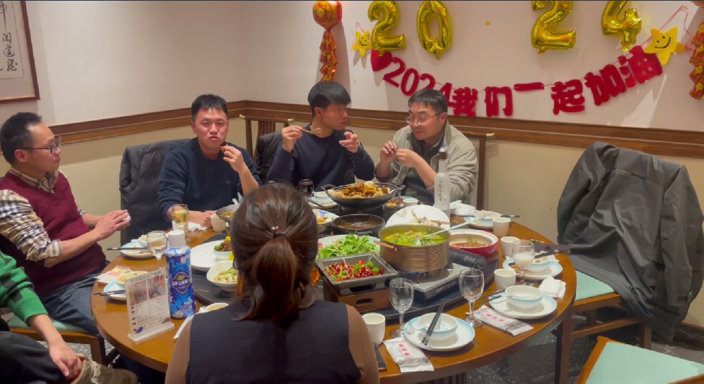 2023年12月30日 蘇州凌動自動化設備有限公司_年末慶典